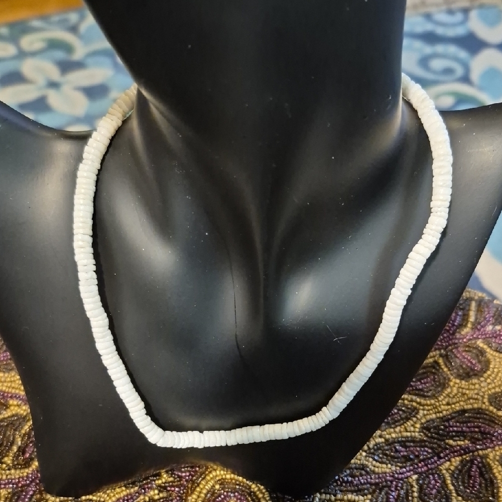 Chic White Beaded Necklace